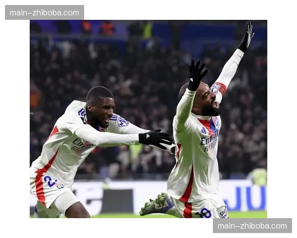 法甲战报:兰斯2-1逆转击败南特 法甲战报:兰斯2-1逆转击败南特