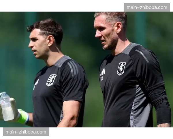 英超：阿斯顿维拉3-2托特纳姆热刺，沃特金斯上演帽子戏法