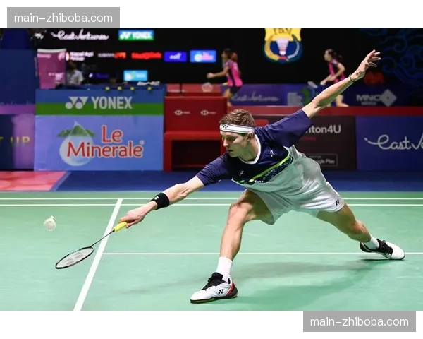 世界羽毛球锦标赛：安赛龙因脚踝扭伤退赛，卫冕之路戛然而止